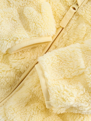 Next Преходно яке в жълто