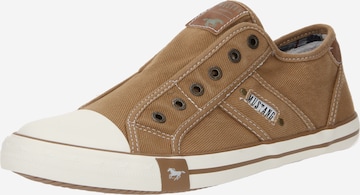 MUSTANG Slip-Ons in Brown: front