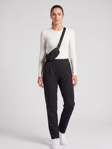 Pantaloni 'Jogginghose' di Tommy Life in nero
