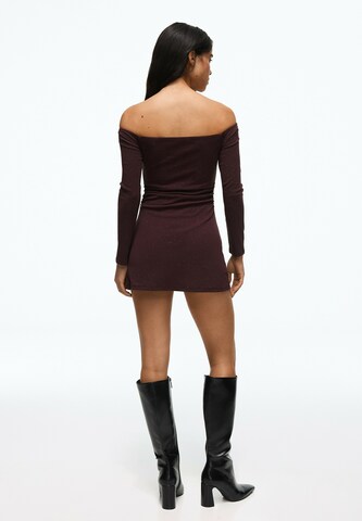 Bershka Kleid in Rot