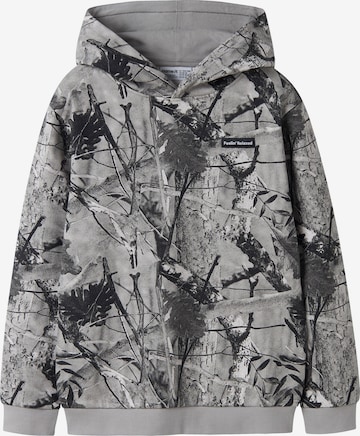 NAME IT Sweatshirt 'NKM Rasse' in Grey: front