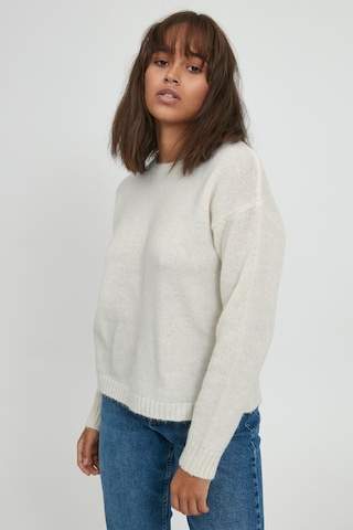 PULZ Jeans Sweater 'PZIRIS' in White: front
