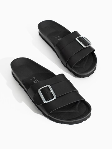 Bayton Mule 'Sombrero' in Black