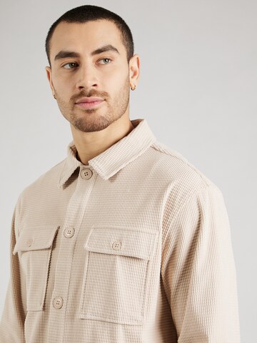 TRAPP Regular fit Button Up Shirt 'Nick' in Beige