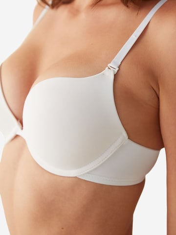 Penti Push-up Melltartó - fehér