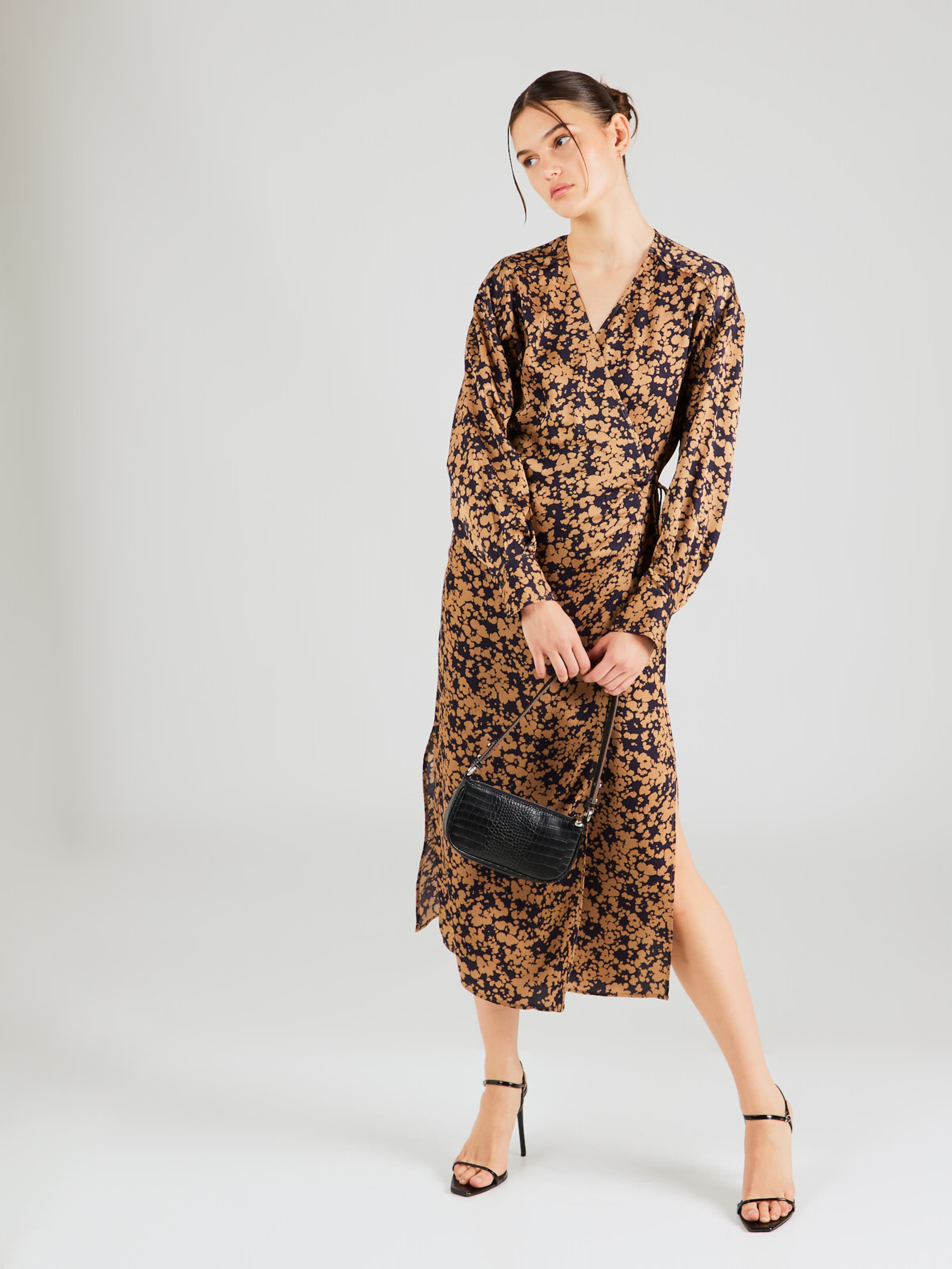 Second female hotsell wrap dress