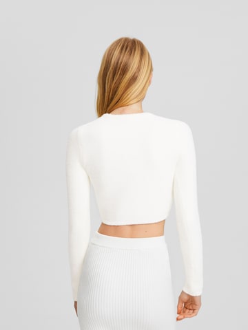 Pull-over Bershka en blanc