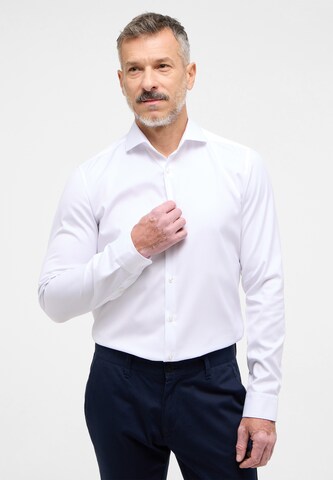 ETERNA Slim fit Button Up Shirt in White: front
