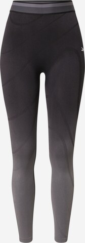 Pantaloni sport de la Reebok pe negru: față