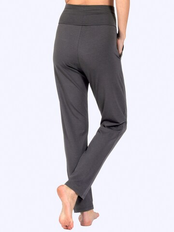 Magadi Regular Sporthose 'Susan' in 