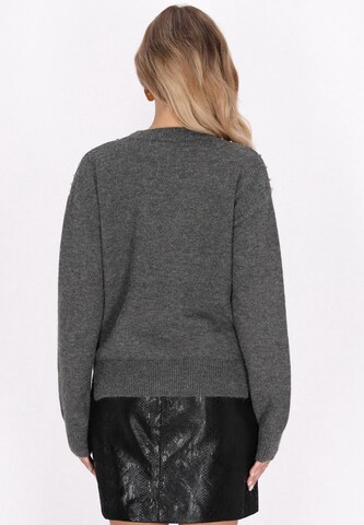 faina Sweater in Grey