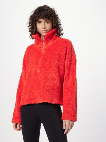 Pull-over Monki en rouge : devant