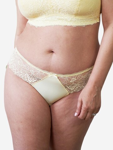 SugarShape Thong 'Suki' in Yellow: front