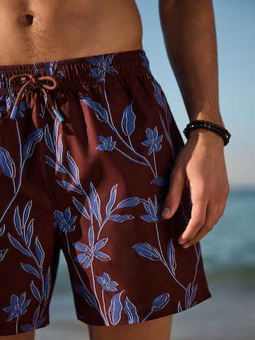 Next Badeshorts in Braun