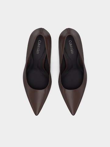 Calvin Klein Czółenka 'ESS' w kolorze czarny