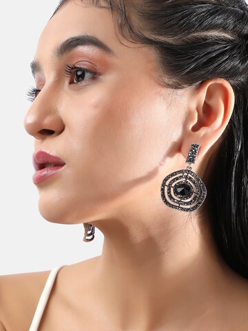 Boucles d'oreilles 'Jainaf' SOHI en noir : devant