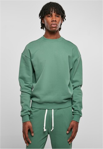 Urban Classics Sweatshirt in Grün