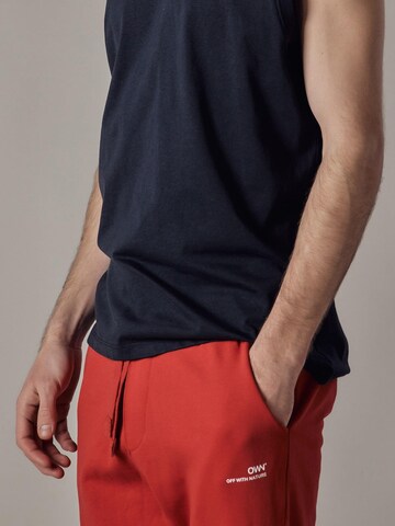 OWN Off With Nature Regular Broek 'Joggers' in Rood