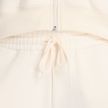 Regular Pantalon new balance en blanc