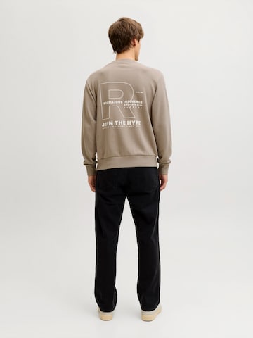 JJ Rebel - Sweatshirt 'JREBZAKI' em castanho