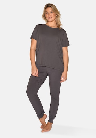 CCDK Copenhagen - Camiseta para dormir 'Bea' en gris: frente