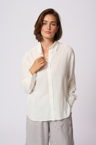 Kaffe - Blusa em branco: frente