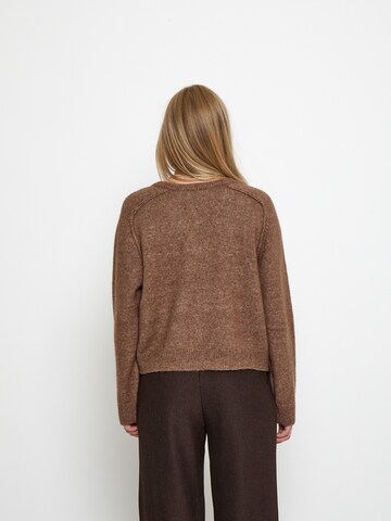 Peppercorn Overdel 'Tirna' i beige