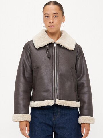 Vero Moda Petite Between-season jacket 'VMVIRGINIA' in Brown: front