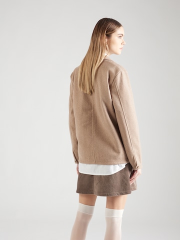 Veste mi-saison 'YANNA' Freequent en beige