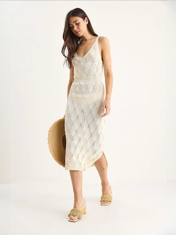 Abito in maglia di Bianco Lucci in beige