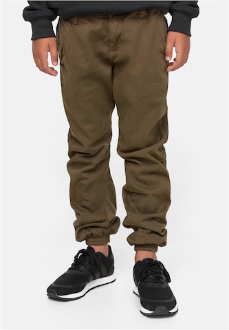 Urban Classics Tapered Trousers in Green: front