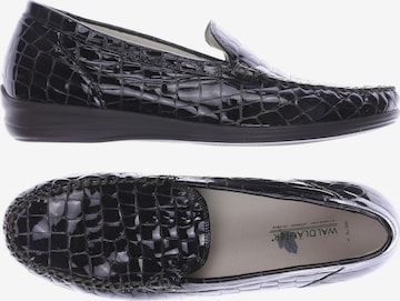 WALDLÄUFER Flats & Loafers in 41,5 in Black: front