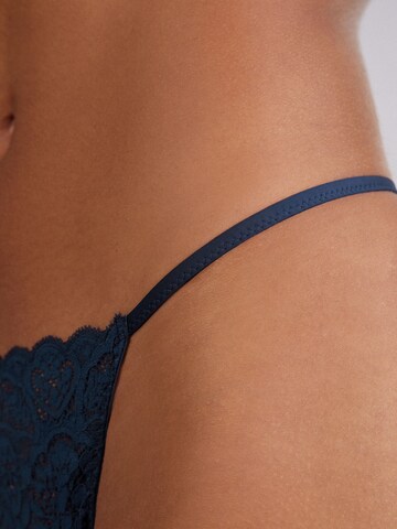 INTIMISSIMI Thong in Blue