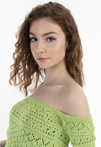 MYMO Knitted Top in Green