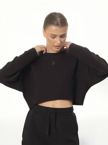 DRILLS Apparel Top 'RECREATION Cover Top' in Black