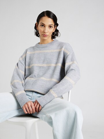 SISTERS POINT Pullover 'MEYA' i grå: forside