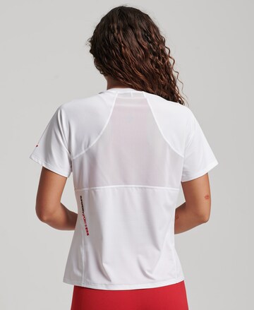 Superdry - Camiseta funcional en blanco