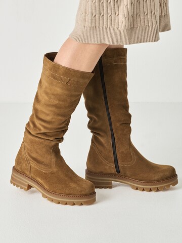 Tamaris Stiefel in Braun: Vorderseite