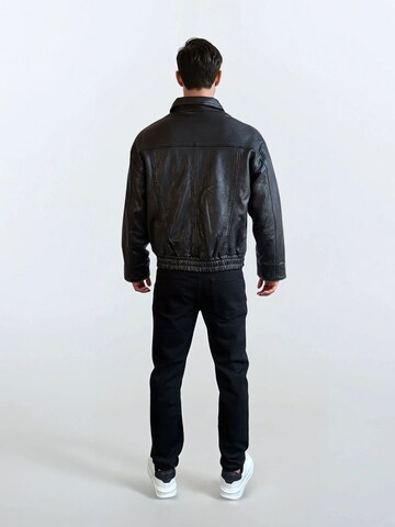 trueprodigy - Chaqueta de entretiempo 'Pekka' en negro