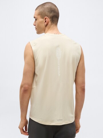 T-Shirt fonctionnel THE NORTH FACE en gris : devant