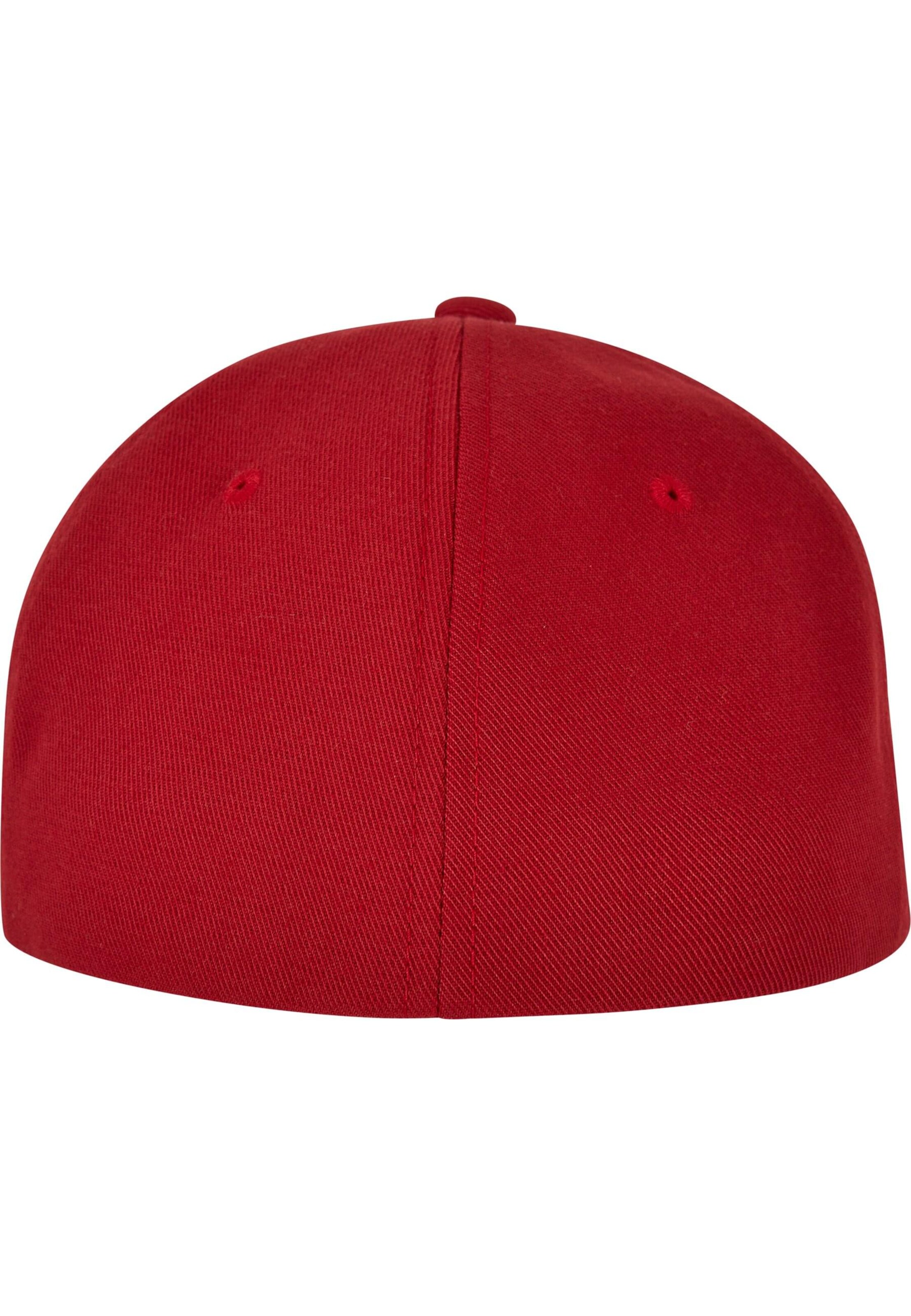 Flexfit Cap in Red
