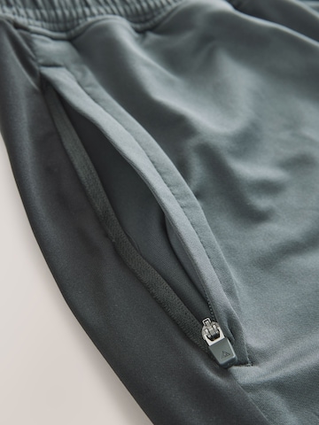 Next Tapered Broek in Grijs