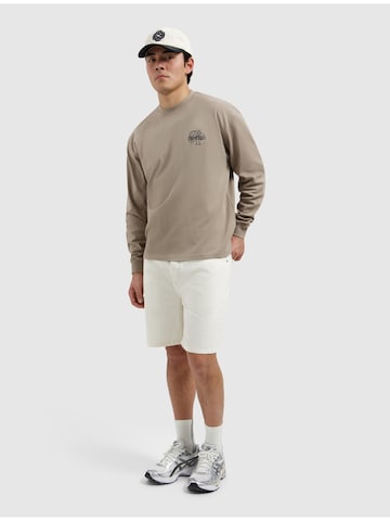 Pure Path Shirt in Grijs