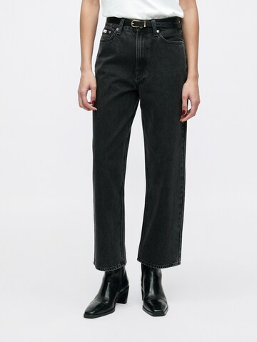 Calvin Klein Jeans Loosefit Τζιν 'ESSENTIAL' σε μαύρο: μπροστά