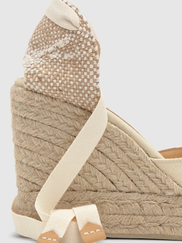 Castañer Espadrilles 'Carina' in Beige