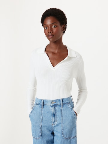 NÜMPH Sweater 'SEBILE' in White: front