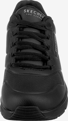 Baskets basses 'Uno 2' SKECHERS en noir