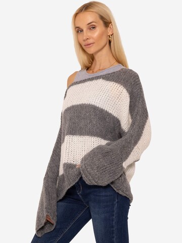 SASSYCLASSY Pullover i grå