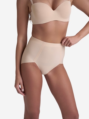 Bye Bra Shapingslip 'Smooth Essentials Mid Waist brief' in Beige: voorkant