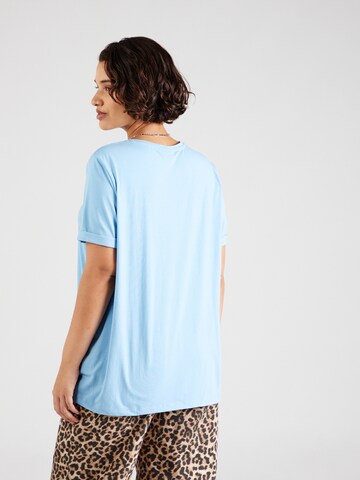 T-shirt ONLY Carmakoma en bleu